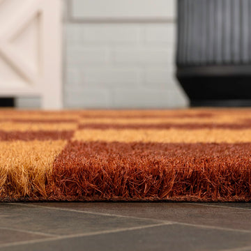 Porter Classic Farmhouse Checkered Coir Area Rug